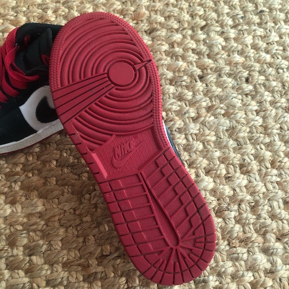 Nike Jordan 1 Retro Low. GS. Youth Size 4. EUR 36 - Picture 7 of 14